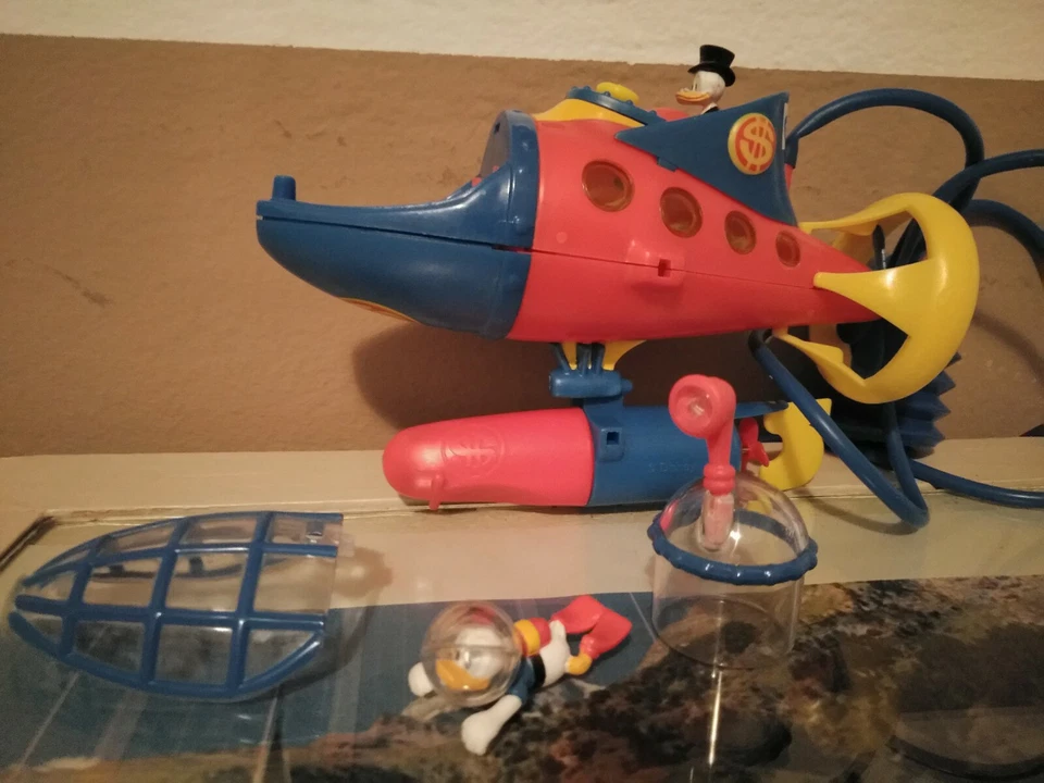 SOTTOMARINO PAPERONE E PAPERINO SUB GADGET TOPOLINO WALT DISNEY COMPLETO - Immagine 1 di 2