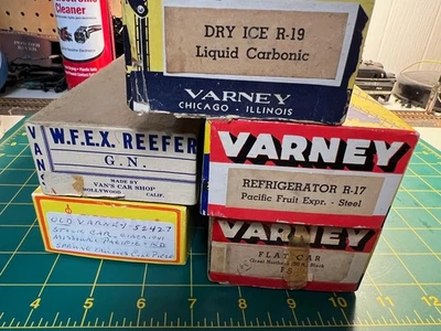 Lote 5 Kit Frigorífico PFE Varney Vintage Escala HO, 2 Stockcars, GN Flat, FGE Reefer Foto 1 de 4