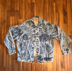 Vintage Levi's, 70507 0219, Denim Jacket Acid Wash, Sz. Med., W/ Art Custom - Picture 1 of 6