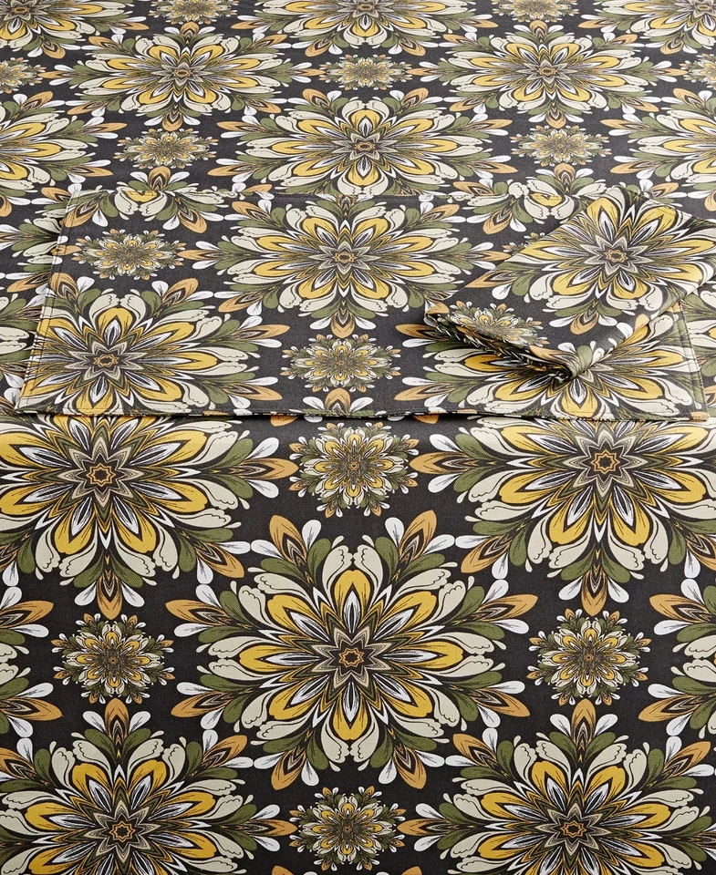 Fiesta Moresco 14" X 72" Rectangular Table Runner In Slate - Imagem 1 de 1