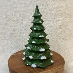 Albero di Natale Vintage Ceramica 8,5” Verde Bianco Floccato Neve Firmato 1986 LEGGI - Foto 1 di 5
