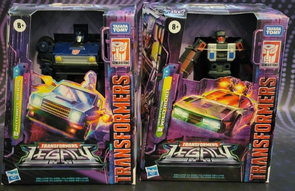 HASBRO TRANSFORMERS GENERATIONS LEGACY DELUXE SKIDS ACTION FIGURE IN HAND 2022