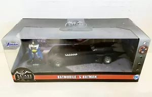 NEW Jada Toys 31705 Batman Animated Series BATMOBILE 1:32 Scale Vehicle & Figure - Picture 1 of 2