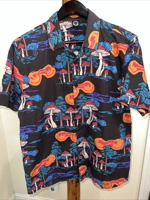 Camisa Hawaiana NEFF Psicodélica Cara Sonriente Hongos Bosque AOP Para Hombres Mediana Diversión Foto 1 de 4