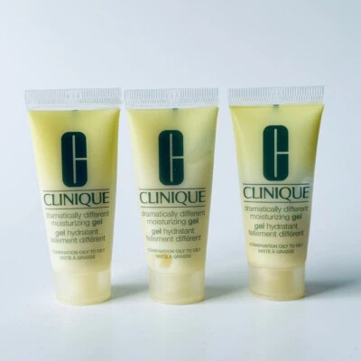 3 x Clinique Dramatically Different Moisturizing Gel 15 ml/0.5 oz Travel Size - Image 1 of 2