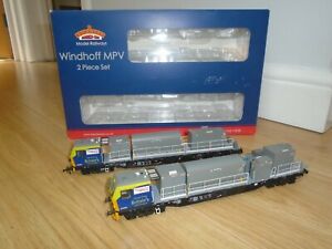 Bachmann 31-575 Windhoff MPV Network Rail DCC Ready 21 Loco for Hornby OO Gauge