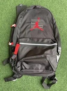 Nike Air Jordan Retro 11 BRED Rucksack schwarz/rot 13 Zoll Größe Large 9A0651-023 - Bild 1 von 14
