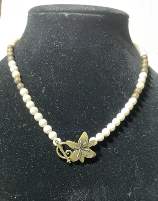 Collar gargantilla mujer beige piedras color bronce cuentas flor cierre palanca Foto 1 de 4