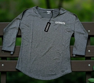 Camiseta deportiva Ogio Performance elástica manga 3/4 gris talla S para dama Foto 1 de 4