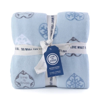 Life Is Good Berkshire SNOWFLAKE HEARTS Plush Throw Blanket Oversized 60x70 Cozy - Image 1 of 4