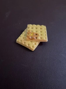 Waffle with Syrup Vintage 3D Refrigerator Magnet - Picture 1 of 2
