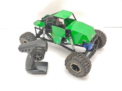 Rare Customized Axial SMT10 1/10 4x4 Monster Crawler Brushed 2.4GHz RTR Savox Se - Image 1 of 4