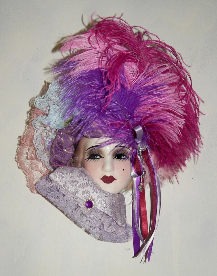 Unique Creations Small Lady Face Mask Wall Hanging Decor - NEW IN BOX - Image 1 of 1