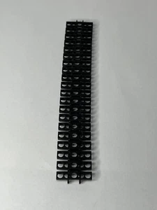 LEGO Technic Tread Links 3873 - Black - Lots of 20 Pieces - Picture 1 of 1