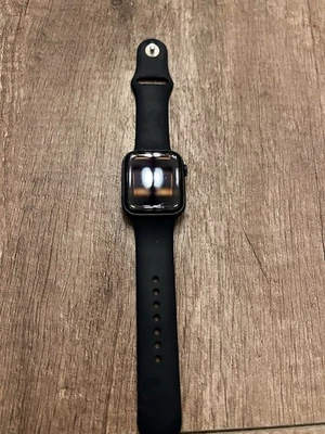 Apple Watch Serie 6 GPS 44mm Cassa in Alluminio Blu con Cinturino Sportivo Deep - Imagen 1 de 4