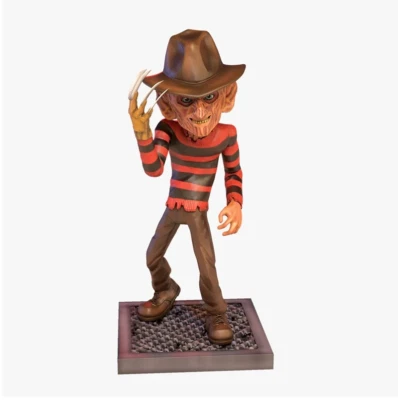 FREDDY KRUEGER 7” CRYPTOZOIC VINYL TERRORZ SKULL VARIANT HOT TOPIC EXCLUSIVE  - Image 1 of 4