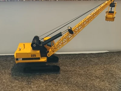 JOAL - GRUE EXCAVATRICE CATERPILLAR G225 - ECHELLE 1/50 - Photo 1/4