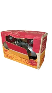 Vintage Globe Roller Skates Deluxe Jet Set Keyless Quad Plastic Wheels NIB - Picture 1 of 13