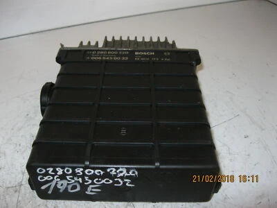 Centralina motore Mercedes-benz 190 201 0065450032 - Immagine 1 di 2
