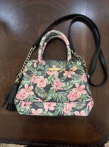 Madden Girl Black Tropical Floral Black Strap Gold Chain Crossbody Purse - Picture 1 of 6