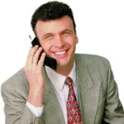 Hoyuelos para Hombres Estilo Toupee Fibra Finetech Color Marrón Cálido con 20% Gris Foto 1 de 4