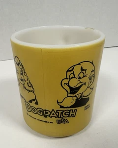 VINTAGE FEDERAL GLASS DOGPATCH LIL ABNER MILK GLASS CUP MUG 1968 - Picture 1 of 6