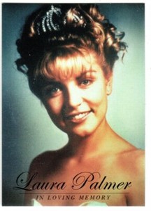 TWIN PEAKS 2018 CT1 CASE TOPPER MEMORIAL CARD Laura Palmer - In Loving Memory