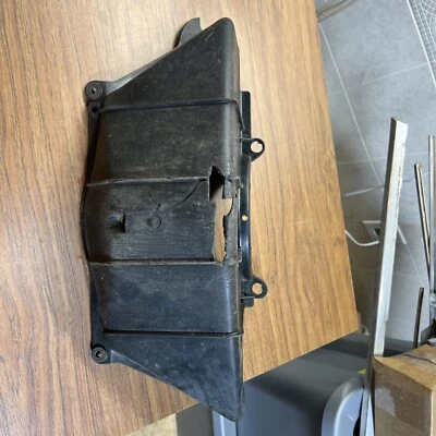 Oldsmobile Cutlass 442 TH400 1970 transmisión Dust Shied 403703 #2 dañado Foto 1 de 4