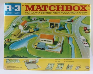 Matchbox Roadway R-3 Bauernhof / Farmyard originalverschweisst, perfekt - Picture 1 of 4
