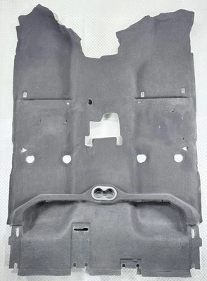 ✅ 13-24 RAM 1500 Classic QUAD CAB OEM TAPETE DE CHÃO PRETO Pan Silenciador Suporte para Copo - Imagem 1 de 4