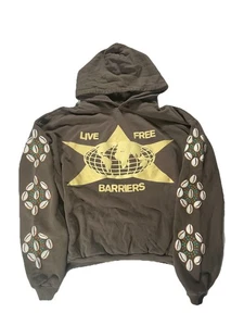 Live Free Barriers Hoodie XXL Brown Globe Star Graphic Embellished Sleeves - Picture 1 of 8
