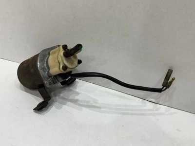 Bomba de lavadora de faros turbo Datsun 280ZX 1981-1983 Foto 1 de 4