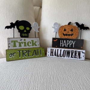 2 Pcs Halloween Wooden Decor, Trick or Treat, Happy Halloween Signs Decorations - Picture 1 of 4