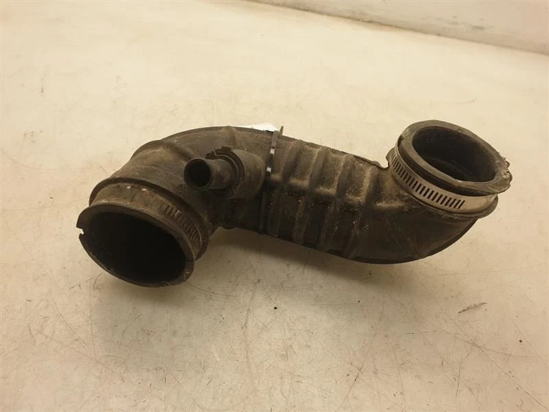 2005 SCION XB 1.5L AIR CLEANER RESONATOR TUBE - Image 1 of 4