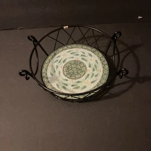 Temptations by Tara Old World Green Trivet 6.5” with metal basket - Picture 1 of 1