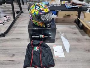 Agv Gp Tech Valentino Rossi Faces Laguna seca 2010 Nummer 491 von 2500 Size S - Bild 1 von 8