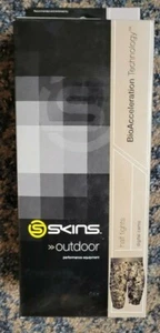 NIB SKINS MENS BIOACCELERATION TECHNOLOGY HALF TIGHTS BASE LAYER SKI SNOWBOARD S - Picture 1 of 3
