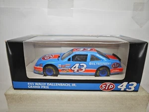 Revell-Monogram 1:24 nascar#43 - Imagen 1 de 1