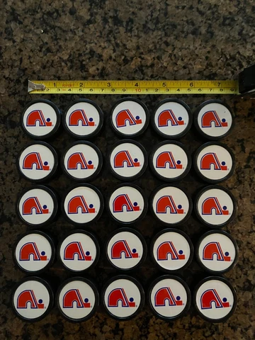 VINTAGE NOS 1983-1984 25 QUEBEC NORDIQUES PROMO MINI PUCKS Cover