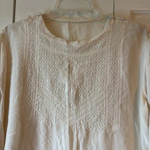 Cream Colored Women’s Silk Shirt - Needs Repairs - SOLD AS IS - Picture 1 of 11