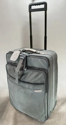 "Maleta a cuadros Briggs & Riley 24"" vertical oliva balístico nailon con ruedas traje" Foto 1 de 4