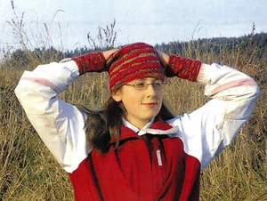 Cherry Tree Hill Knitting Pattern CTH-276 Sockittome Hat & Wristlets - 1 skein! - Picture 1 of 3