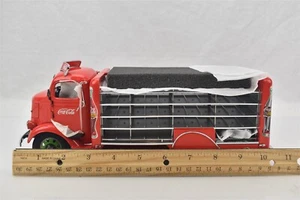 Danbury Mint GMC 1938 Coca Cola Delivery Truck Diecast with Crates Coke - Picture 1 of 11