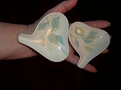 Red Wing MERRILEAF 3 1/2" Set of 2 MCM Personal Ashtrays Ashtray Rare Find - Image 1 of 4