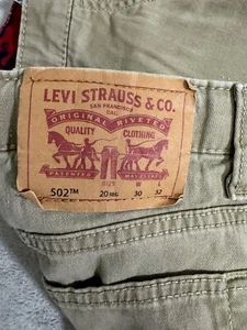Boy's Levi's 502 Regular Taper Chino Khaki Jeans Slightly Stretch Sz 20 Reg - Picture 1 of 7