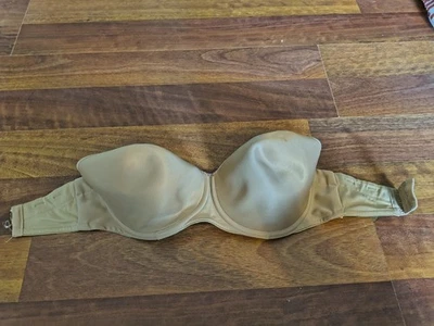 Sujetador sin tirantes 32FF Nude Foto 1 de 3