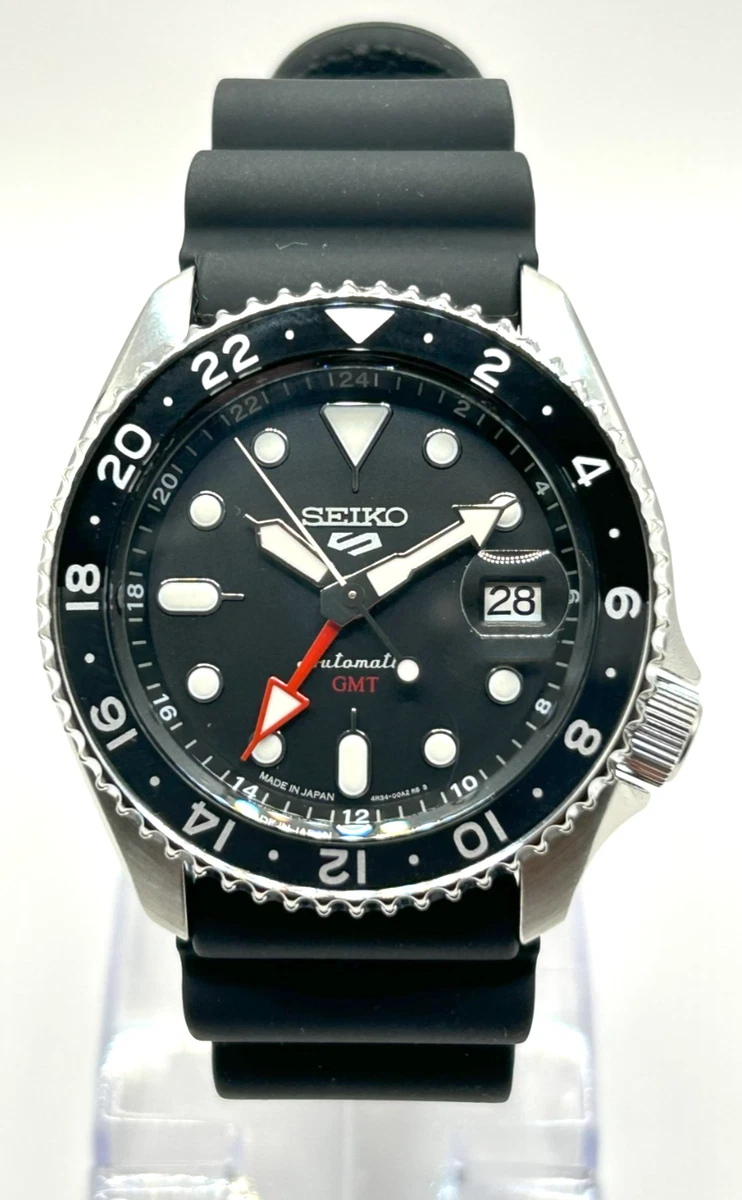 Seiko 5 Sports Mechanical (Automatic) Rubber Band Wristwatches for
