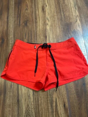 Shorts de natação (curtos) Dakine. Vermelho. Novo em folha sem etiquetas. Tamanho pequeno - Imagem 1 de 4
