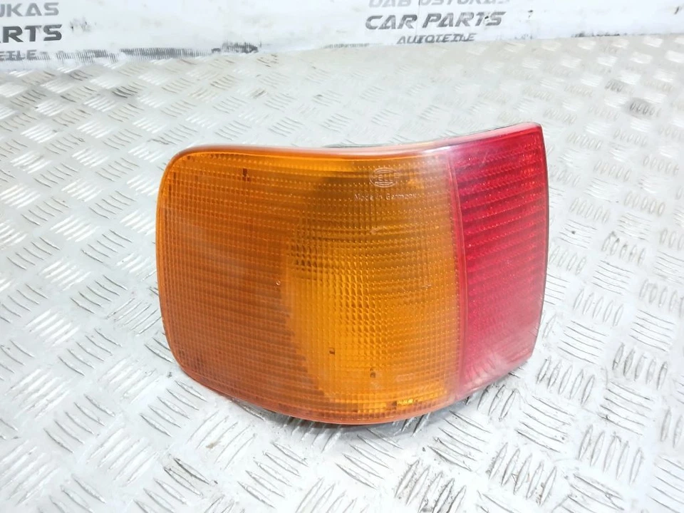 Piloto trasero izquierdo audi 100 s4 c4 1991 UST111244 Foto 1 de 4