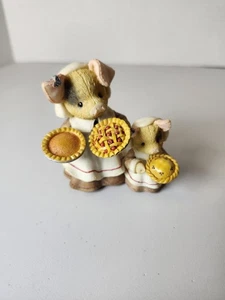 Enesco This Little Piggy Figurine Mary Rhyner 1994  - Picture 1 of 5